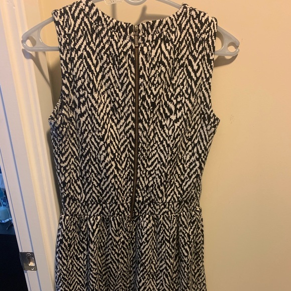 Madewell Hi Line Black and White Knit Dress - Picture 6 of 7